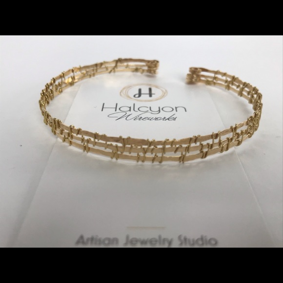 Hammered Brass Wrapped Wire Cuff Bangle Bracelet - Picture 4 of 6